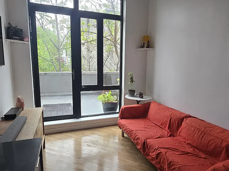 1192 Bedford Ave #2-B — Photo 3