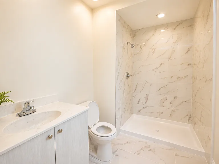 280 Eltingville Blvd #1 — Photo 5