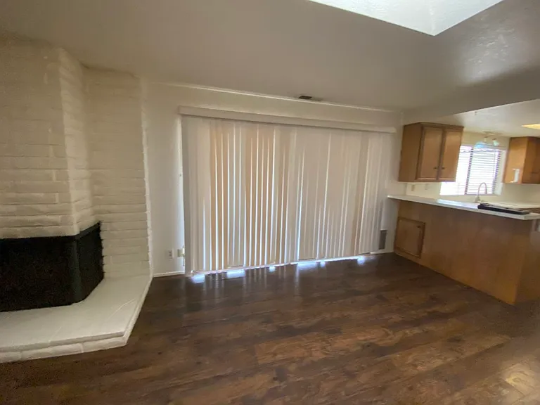 12750 Rolling Ridge Dr — Photo 5