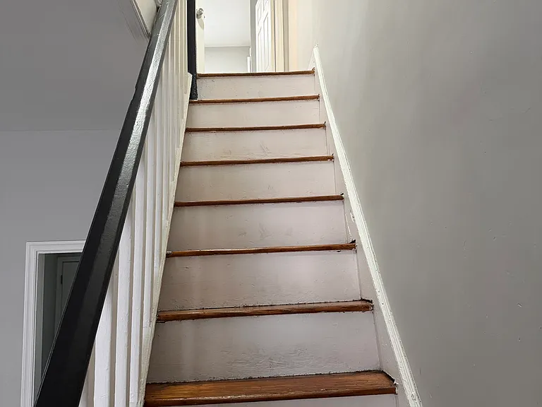 4449 N Cleveland St — Photo 8