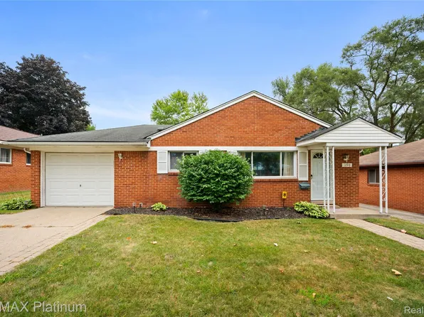 190 Noble St, Milford, MI 48381