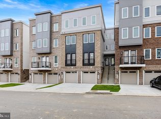 15547 Smoke Box Way #71, Woodbridge, VA 22191