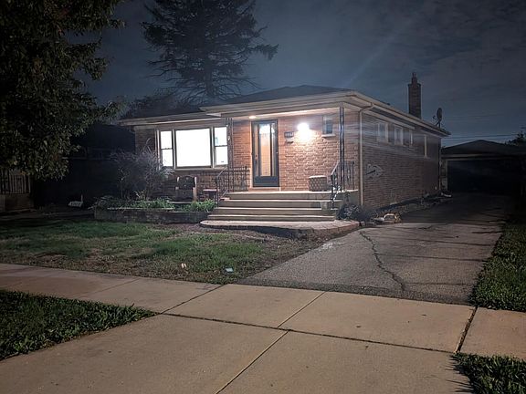 2nd image of 6642 Nevada Ave