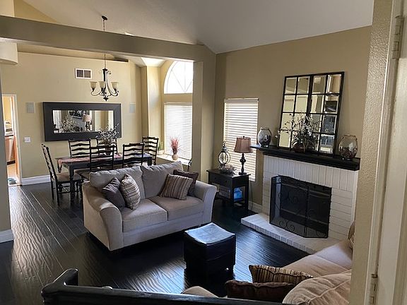 4th image of 13926 Live Oak Ct