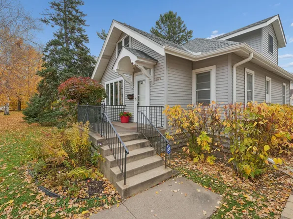 1074 Hyacinth Ave E, Saint Paul, MN 55106