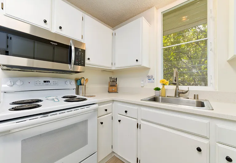 78-7030 Alii Dr #405 — Photo 14