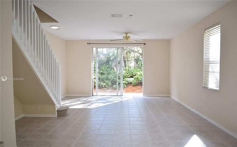 1st image of 2070 Hacienda Ter