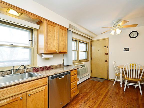 5th image of 5939 N Odell Ave