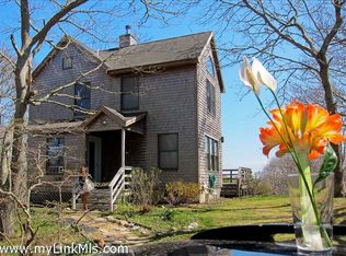 1 Nomans Watch Rd, Aquinnah, MA 02535