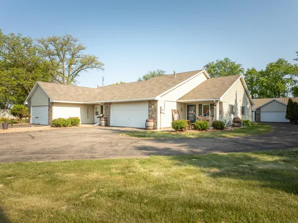 1761 E Lake St Unit 3, Osakis, MN 56360