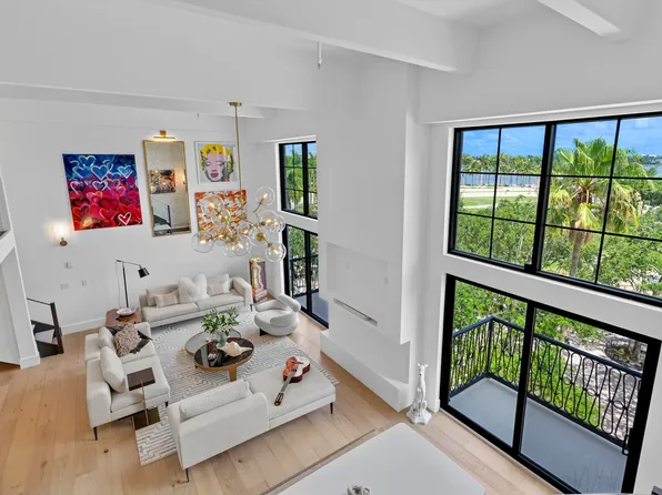 101 N Clematis St, West Palm Beach, FL