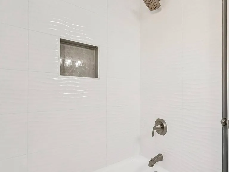 14230 S Normal Ave — Photo 27