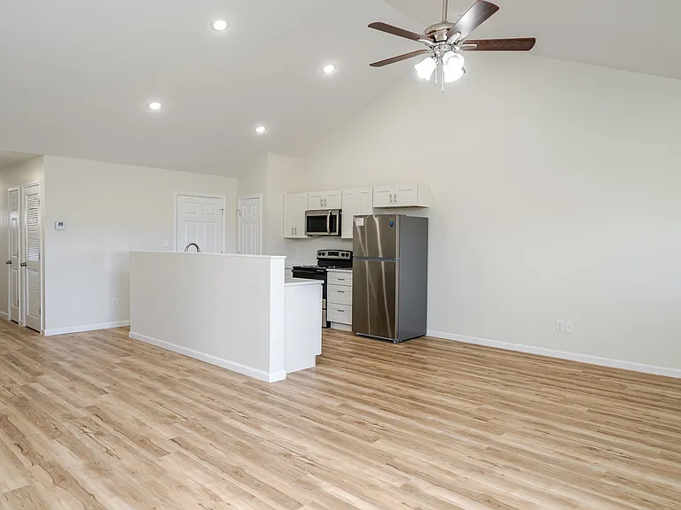 Icon Townhomes — Photo 73
