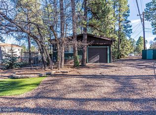 841 N 43rd Way, Show Low, AZ 85901