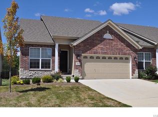 3053 Arbor Station Ct, Ballwin, MO 63021
