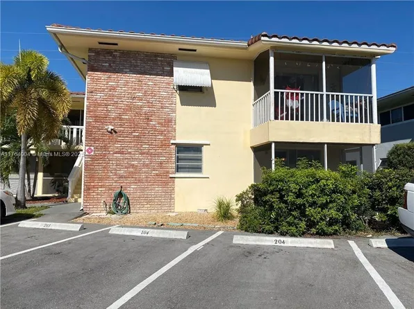 2101 NE 68th St APT 204, Fort Lauderdale, FL 33308