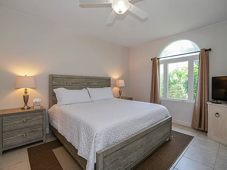5035 Harmony Cir #101 — Photo 24