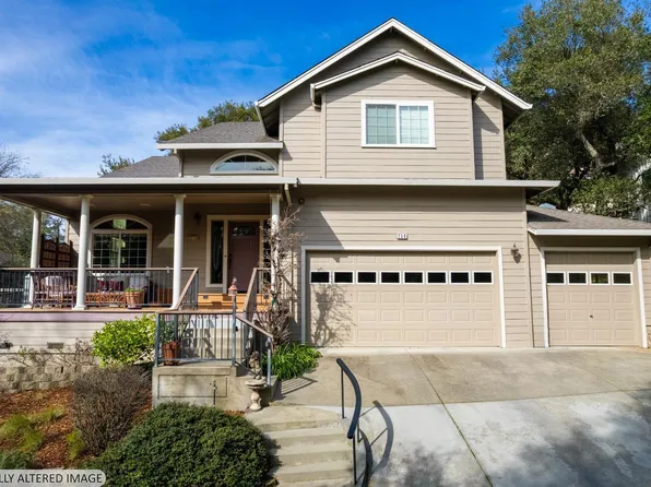 230 Clear Ridge Drive, Healdsburg, CA 95448