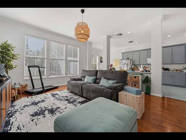 181 Longview Ave — Photo 13
