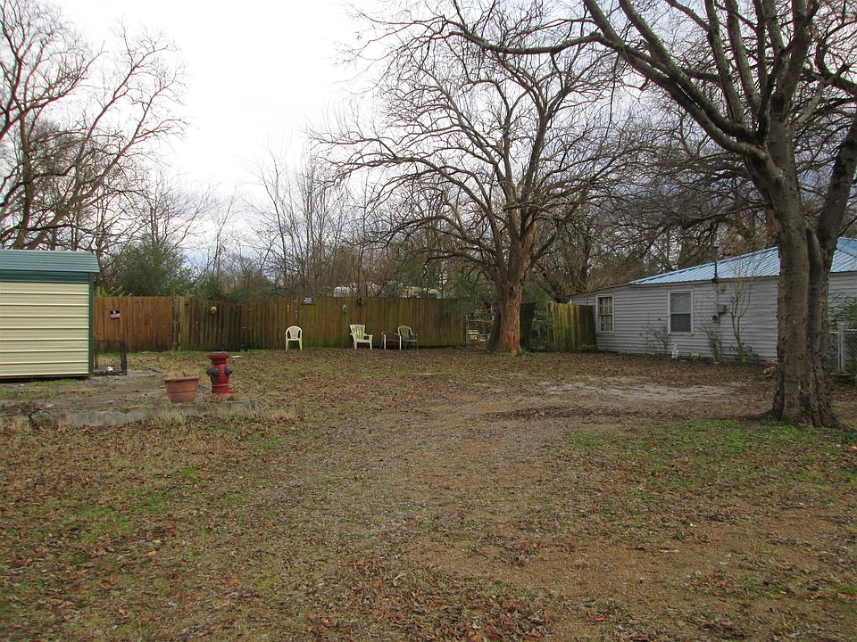 2nd image of 713 Mulberry St Lot 31-32
