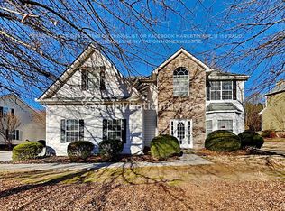 106 Farm Valley Dr, Canton, GA 30115
