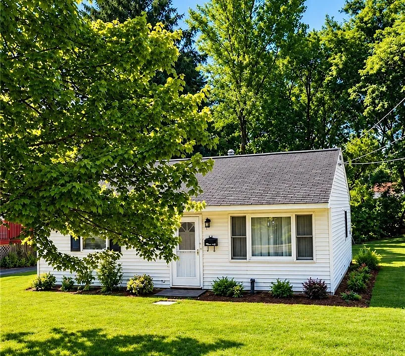 204 Elmbrook Dr
