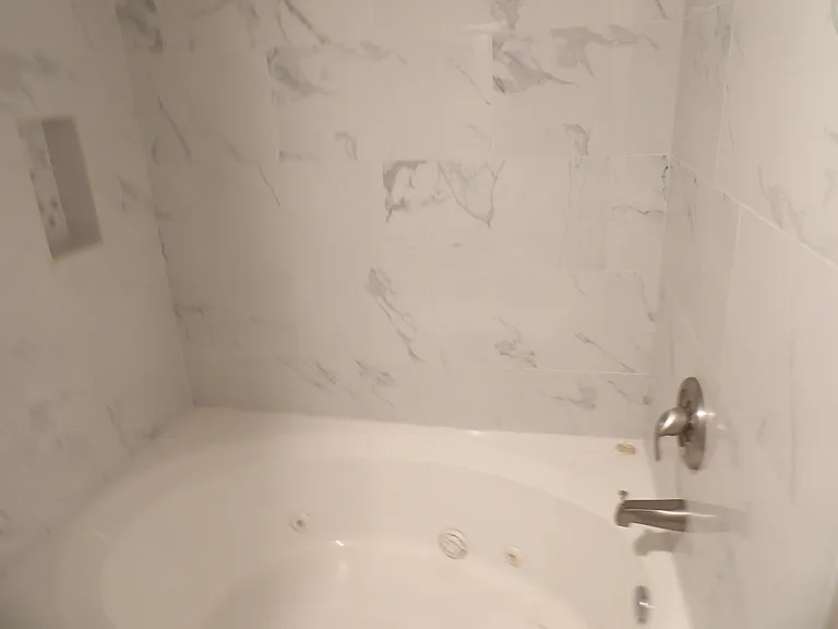 3845 Victoria Dr — Photo 28