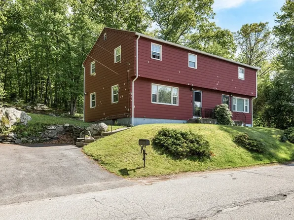 8-8-B Hayward Ln #A, Millbury, MA 01527