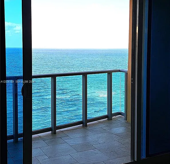 2501 S Ocean Dr #Penthouse 23 — Photo 6