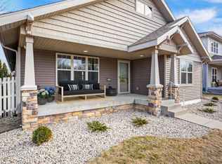 609 Capricorn Ln, Madison, WI 53718