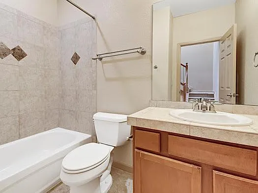 2686 S Cherokee St — Photo 25
