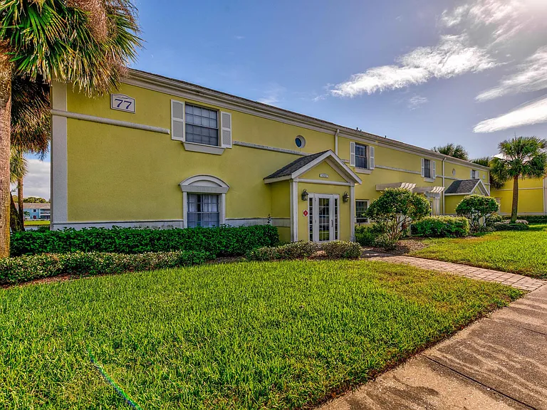 122 Pompano Dr SE — Photo 7