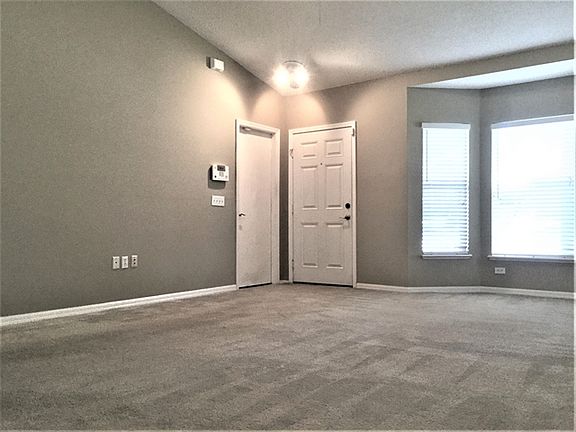 2nd image of 1192 Welch Hill Cir