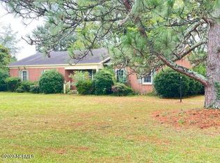 319 E State Highway 11, Oak City, NC 27857