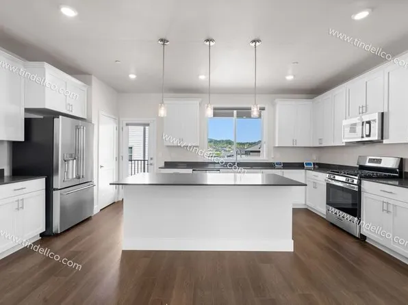 16675 SW Jean Louise Rd, Sherwood, OR 97140