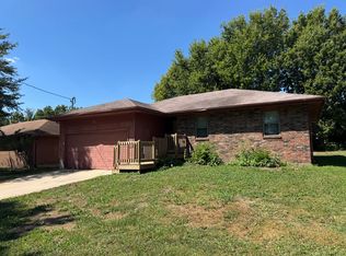 3865 S Beechwood Ave, Springfield, MO 65807