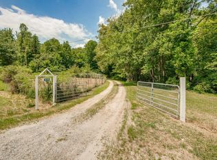 4322 Fox Meadow Ln, Winston Salem, NC 27107