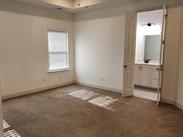 8362 Curtis Landing Ln — Photo 4