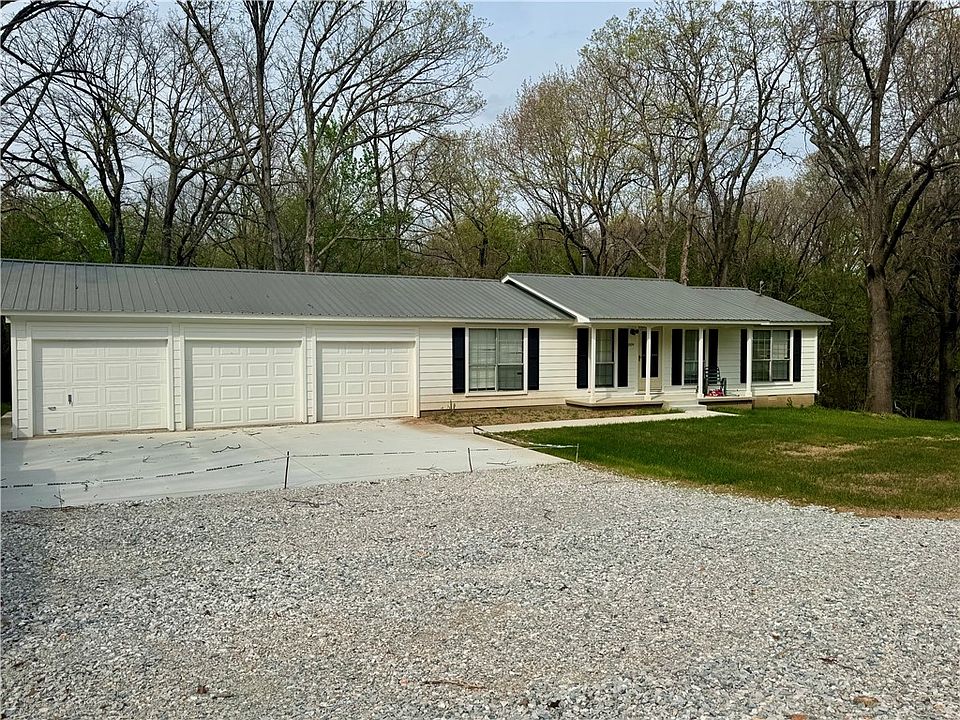 1st image of 17494 Pleasure Heights Rd