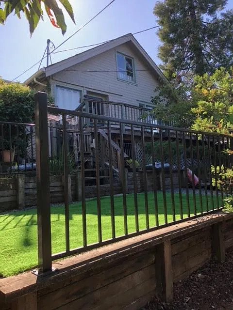 1389 Sir Francis Drake Blvd photo 1