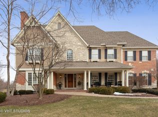 3S419 Saddle Ridge Ct, Warrenville, IL 60555