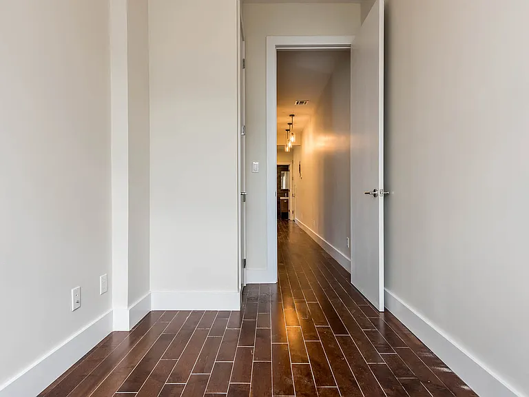 316 Patchen Ave #3B — Photo 6