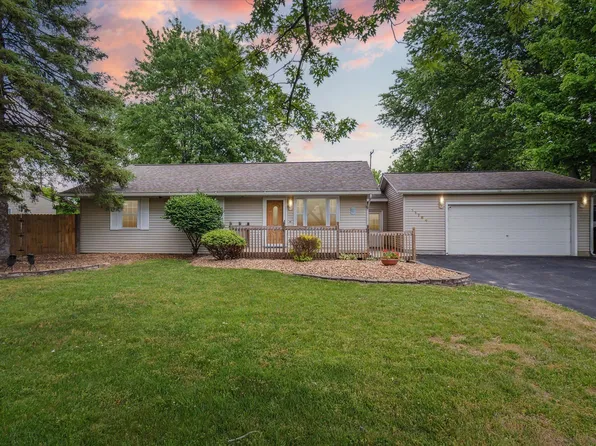 11764 Brookshire St, Temperance, MI 48182