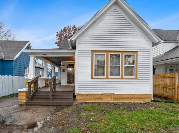 1530 Fisher St, South Bend, IN 46619