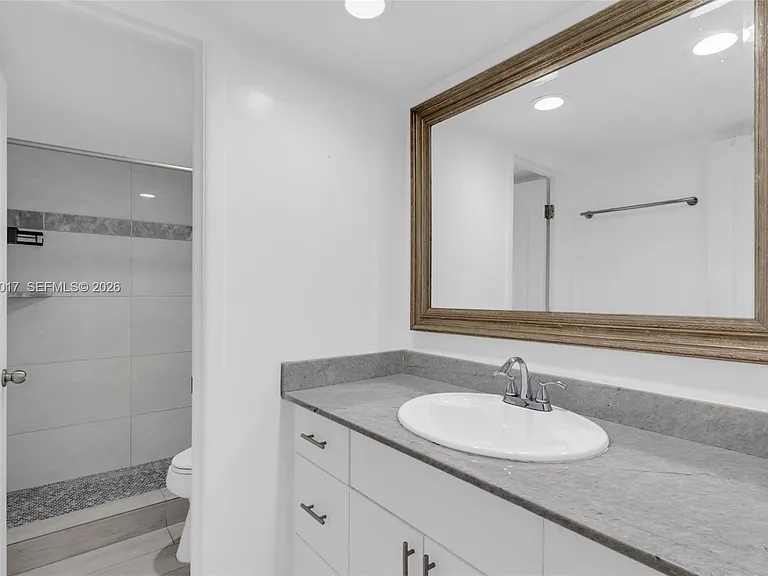 10400 SW 108th Ave #A413 — Photo 12