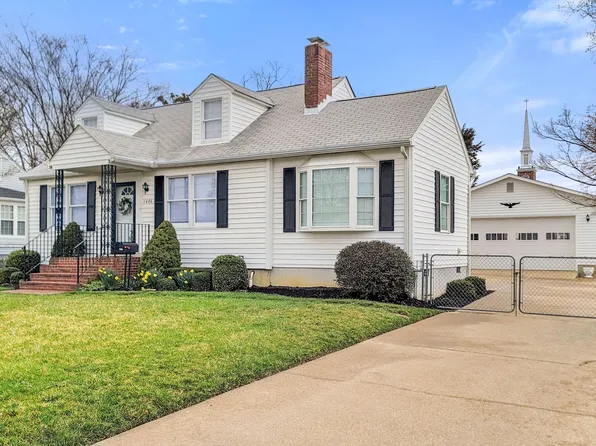 1406 F St, Woodbridge, VA 22191