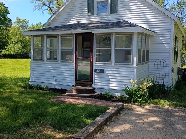 710 Grove St, Belding, MI 48809