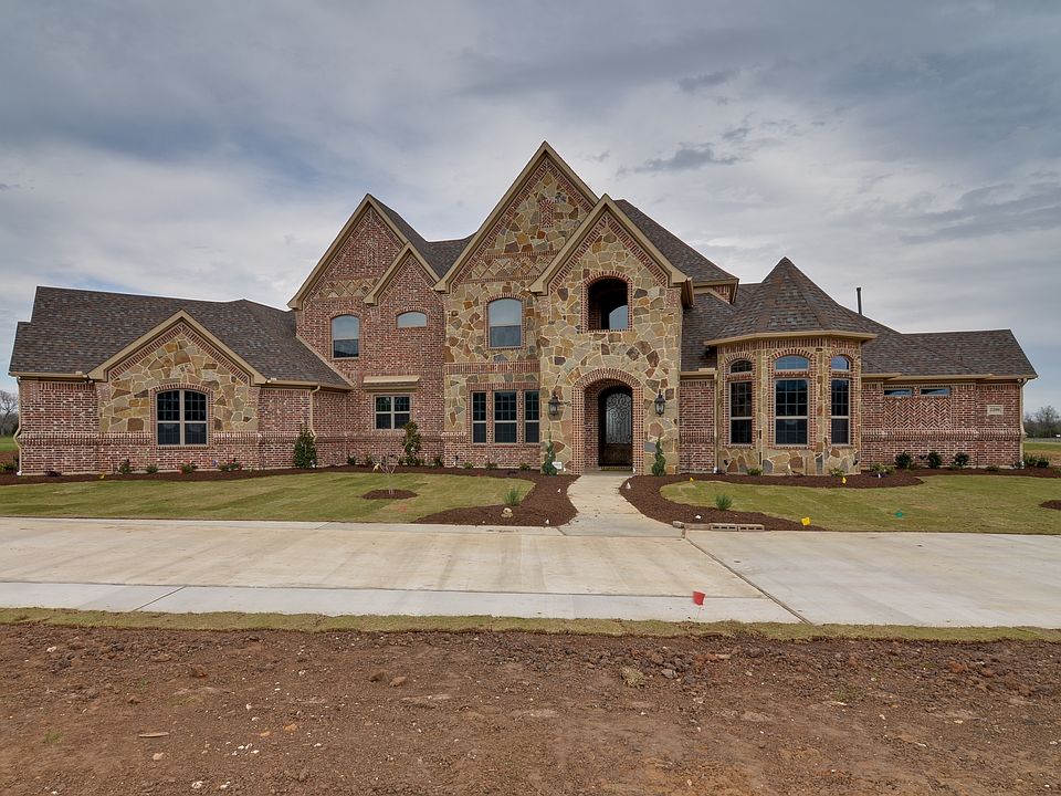 1st image of 2200 Lakeview Blvd