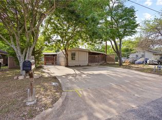 1212 Suncrest St, Bryan, TX 77803