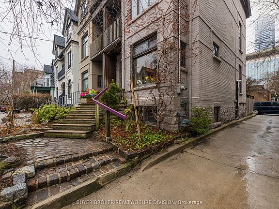 2nd image of 123 Collier St